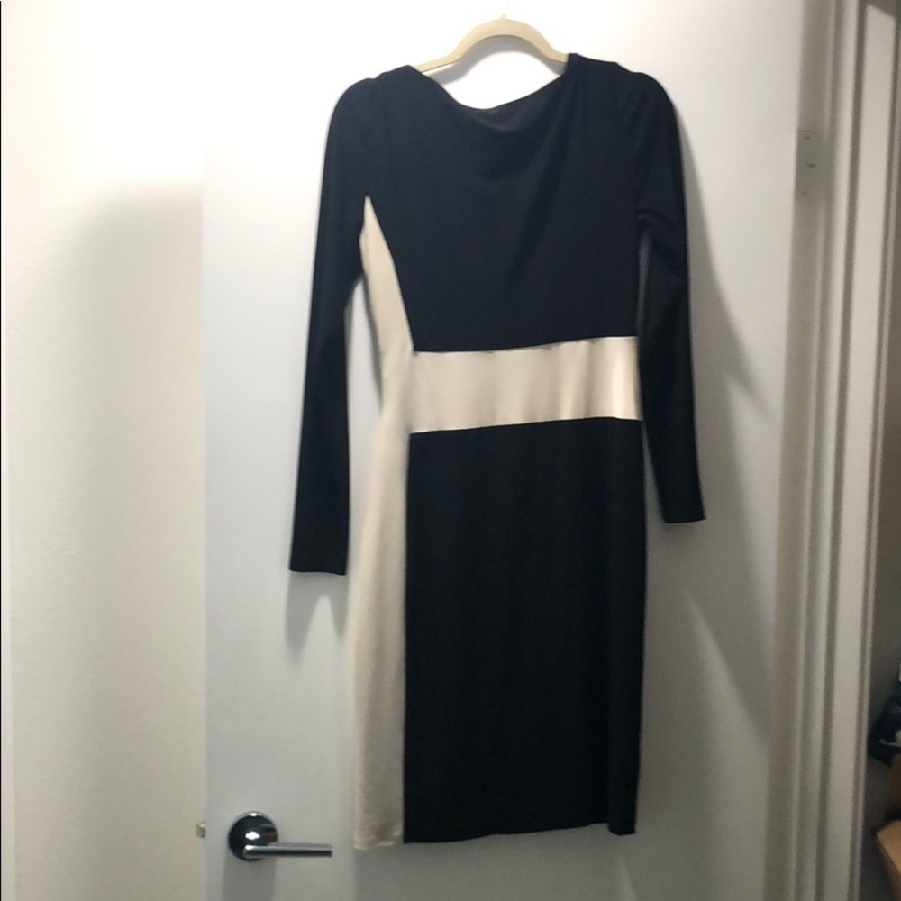 Moving Sale - Picture 4 of 4